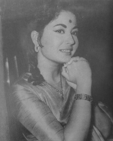 Meena kumari 