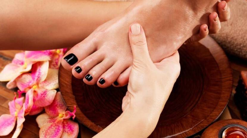 before going to bed at night Massage soles of the feet with ghee before Must Read This Five Benefits