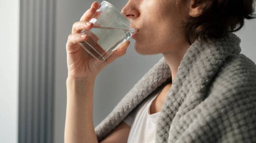 Drink One glass of warm water before going to bed at night It will be beneficial for health