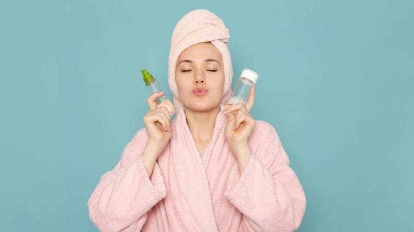 For Proper Skincare Routine Apply Facial Toner Daily Must Read Five Benefits For Healthy Skin 