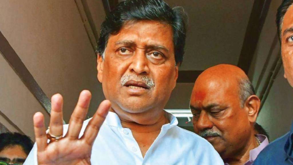 ex maharashtra cm ashok chavan resigns