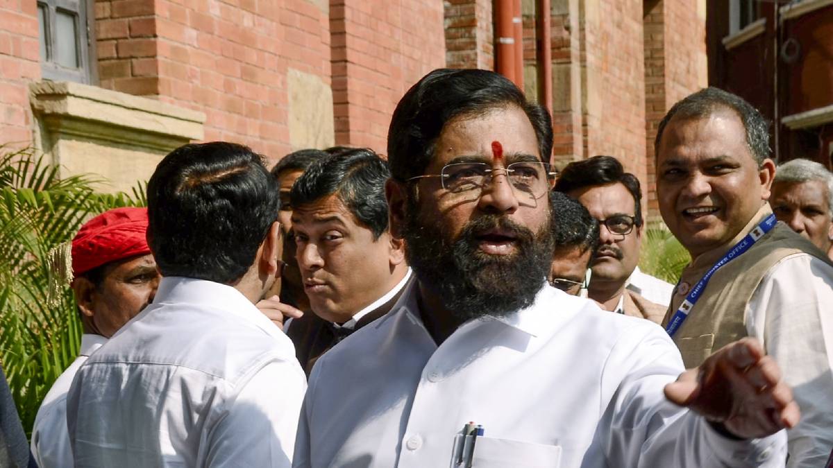 Special Session Of Maharashtra Legislature Eknath Shinde Promises Quota For Marathas Without 4140