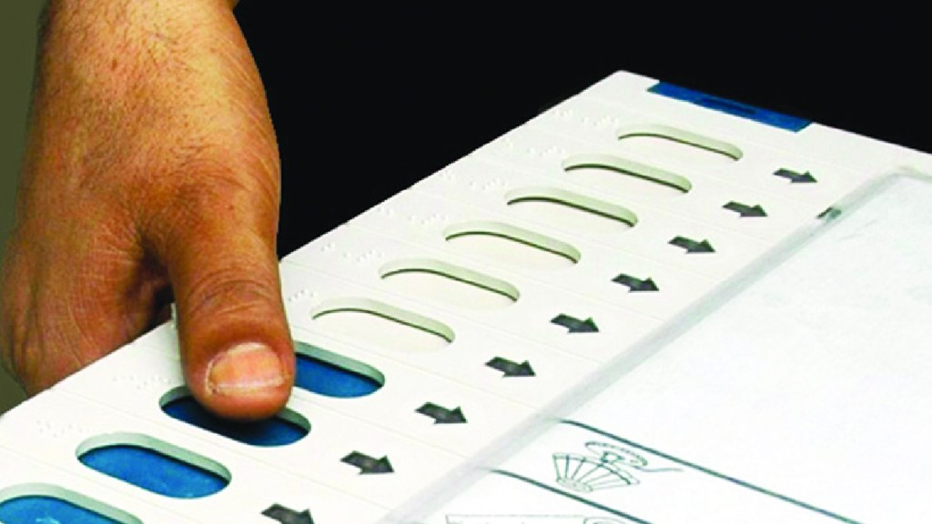 Voting machines were stolen from Tehsildar office in Saswad Pune news