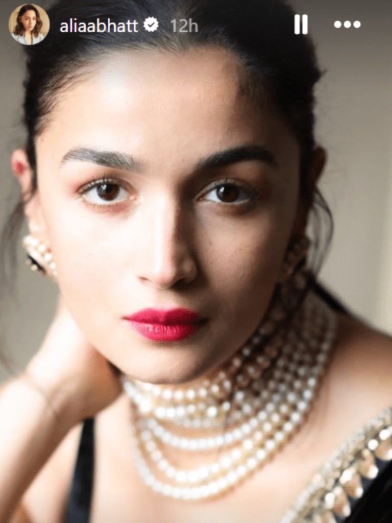 Alia Bhatt photos fashion gujarati news