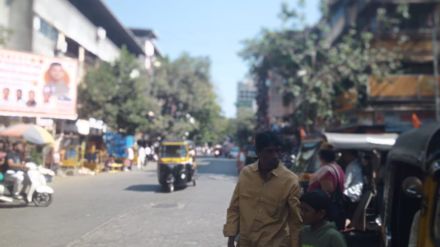 Phadke road in Dombivli is boards free municipal action against illegal boards