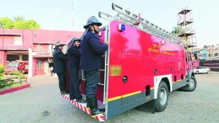 sudden fire broke out in club house of Regency Estate housing complex in Dombivli