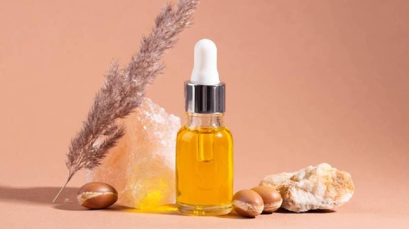 Homemade serum for wrinkle free skin