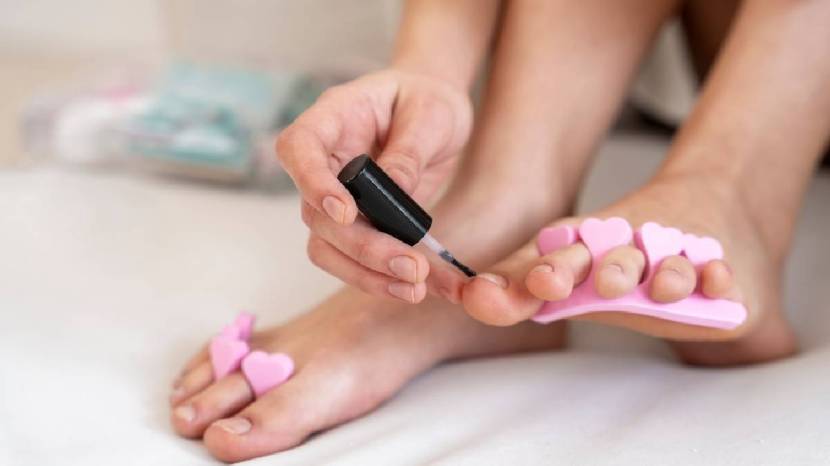 Here how can do Pedicure at Home With Natural Ingredients in Five Easy simple steps Must Read