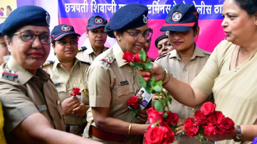 On behalf of International Women Day Police Officers giving roses Every Women On CSMT Railway Police Station 