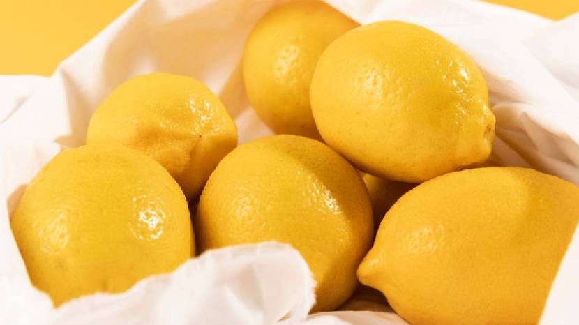 Eight Incredible Facts Uses and Health Benefits Of Lemon Every One should know