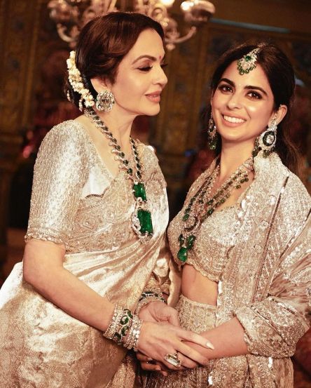 Nita-Ambani-emeralds-diamonds-necklace-worth-crores