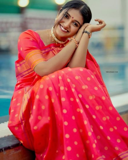 Rinku Rajguru Paithani Saree