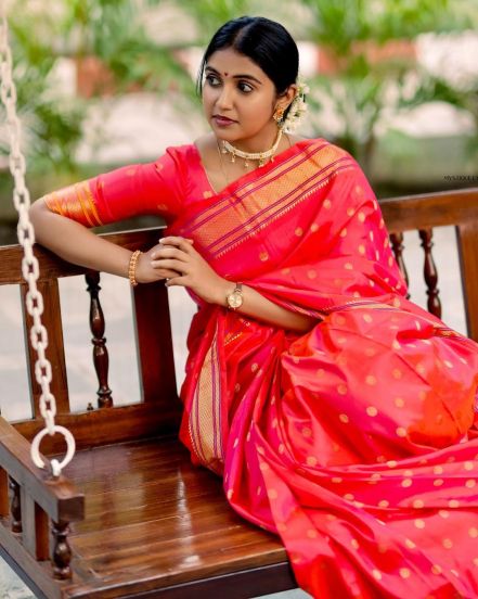 Rinku Rajguru Paithani Saree