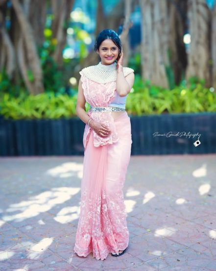 Sharvari Jog Harshad Atkari Photoshoot