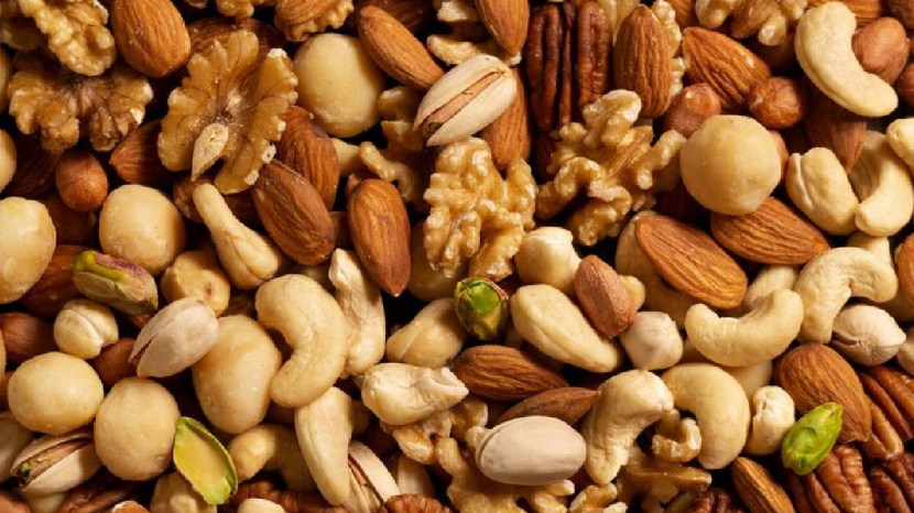 Dry Fruits On An Empty Stomach In The Morning Is Harmful