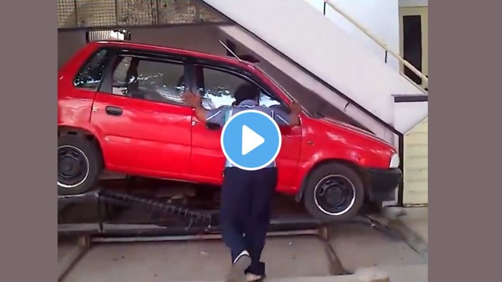 jugaad video of Unique car parking