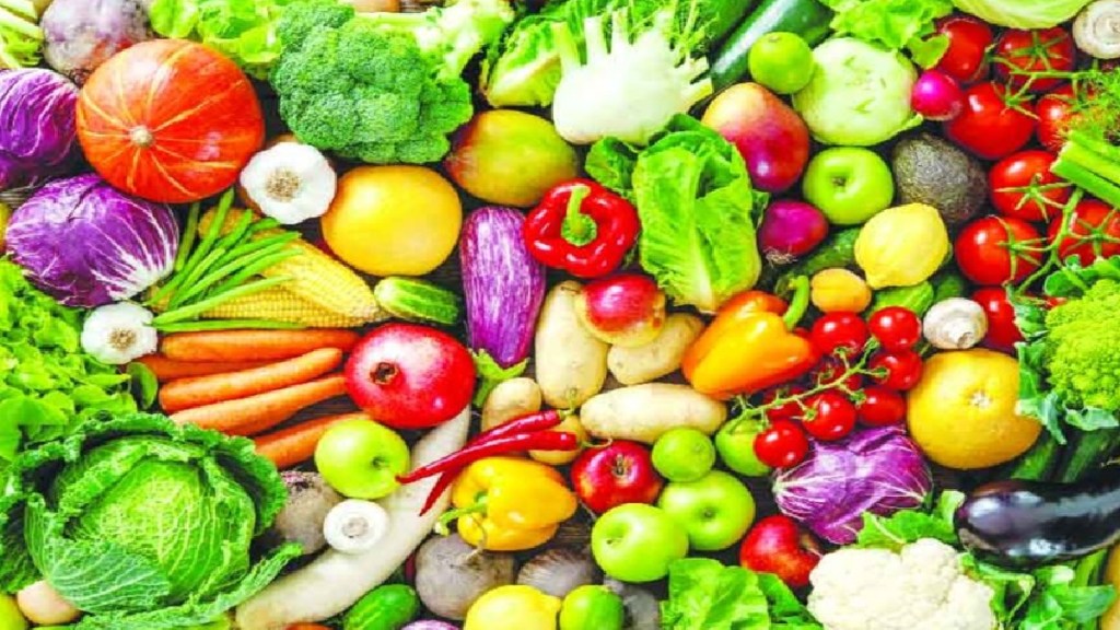 pune, Coriander, Fenugreek, Vegetables, Prices Drop, Increased Inflow, vegetable market yard