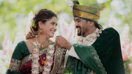 Saorabh Choughule and Yogita Chavan Wedding Photo marathi news