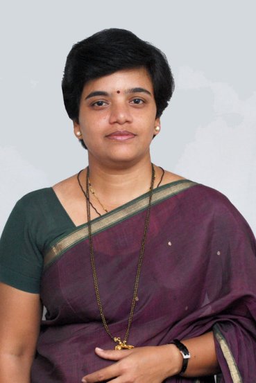 Vaishali Darekar Shiv Sena UBT Candidate