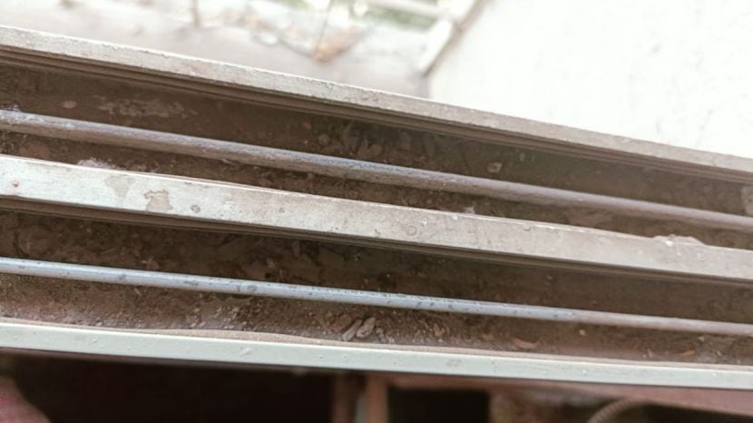  Clean Dust Out Of Sliding Window Tracks