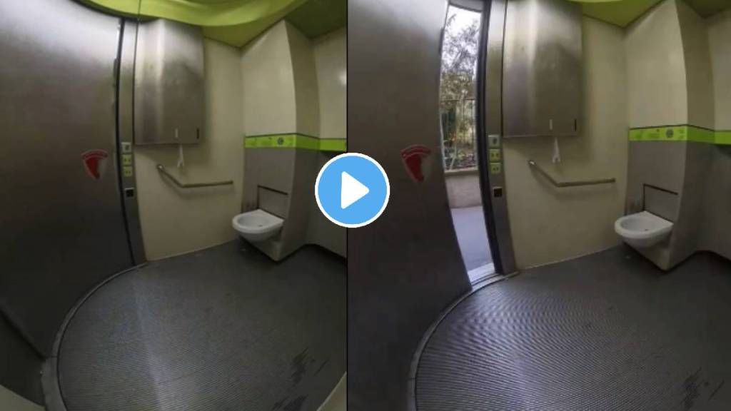 It was seen in paris how a public toilet is being cleaned automatically