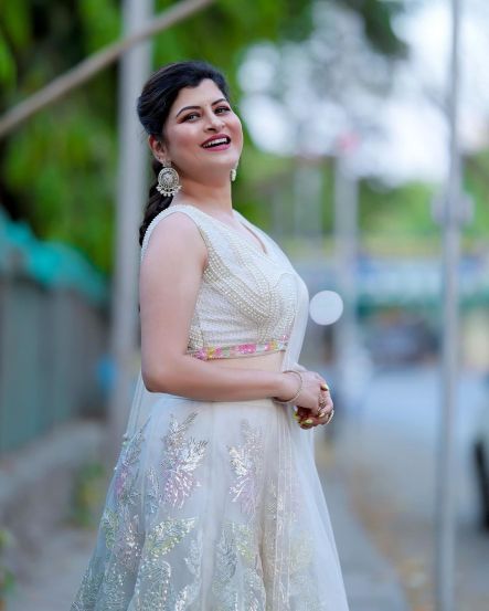 Savaniee Ravindrra White Lehenga Look