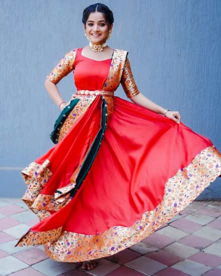 Sharayu Sonawane Red Paithani Dress