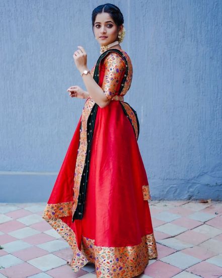 Sharayu Sonawane Red Paithani Dress