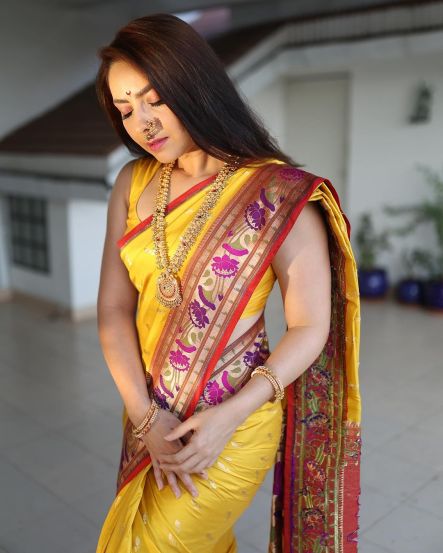 Sonalee Kulkarni Yellow Paithani Saree