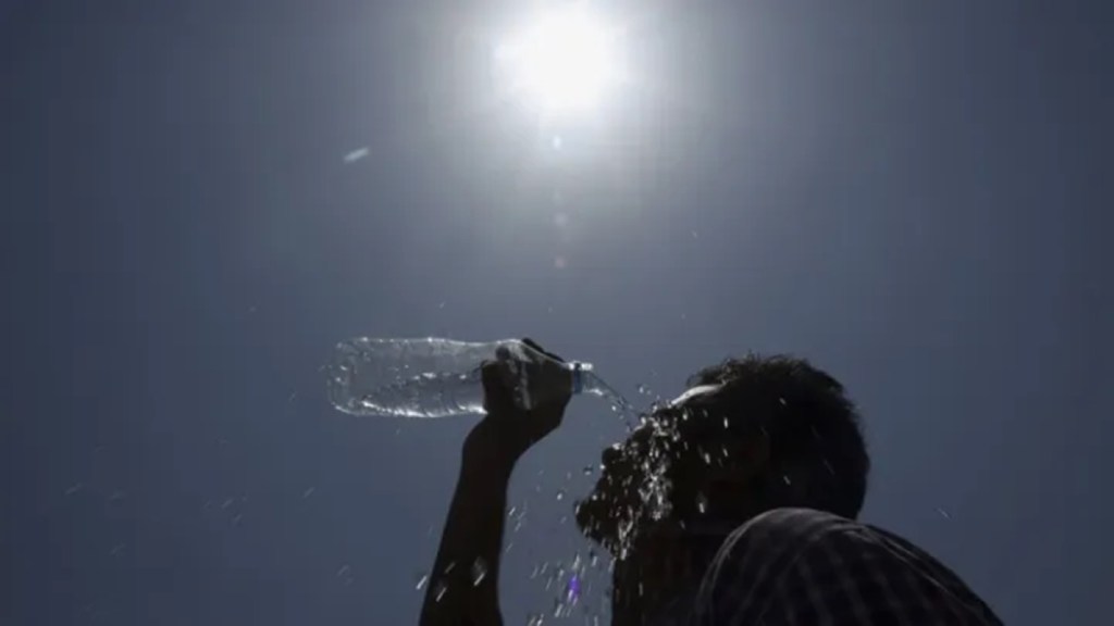 Imd issued heatwave warning in mumbai on sunday and monday