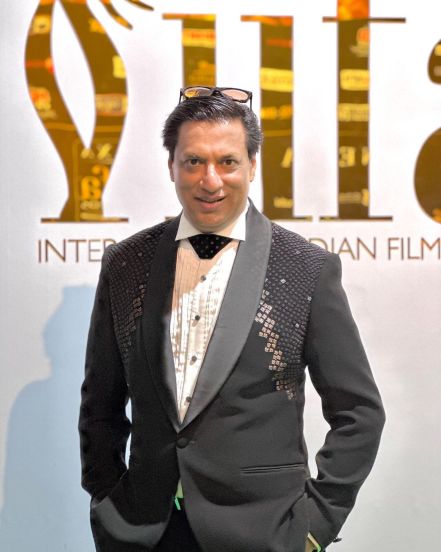 madhur bhandarkar Bollywood actor lived in Chawl