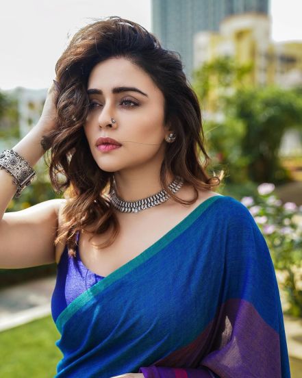 Amruta Khanvilkar Blue Saree