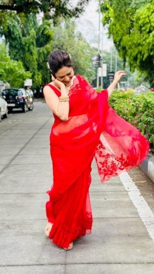 Amruta Khanvilkar Red Saree