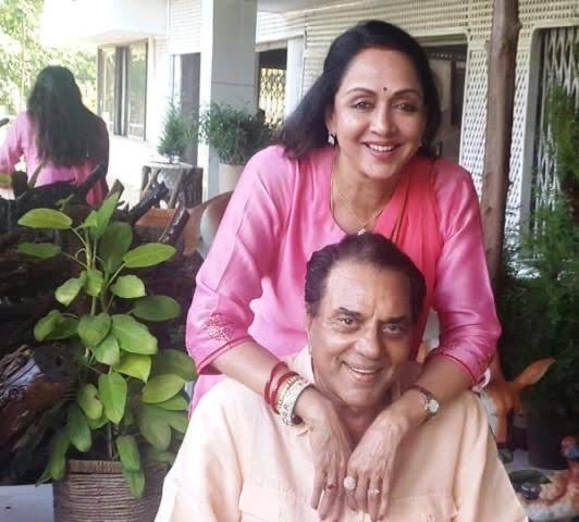 Dharmendra Hema Malini Wedding Anniversary