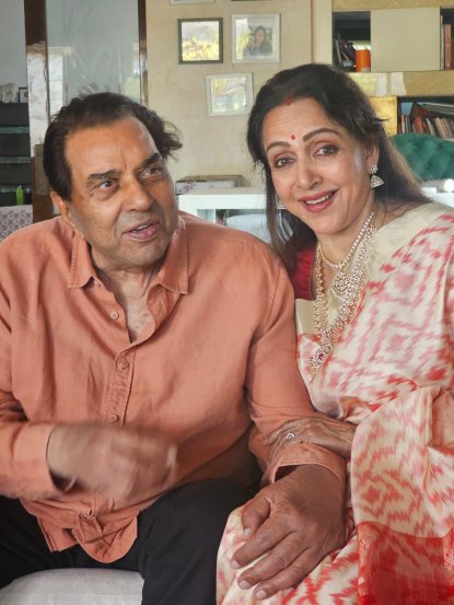 Dharmendra Hema Malini Wedding Anniversary