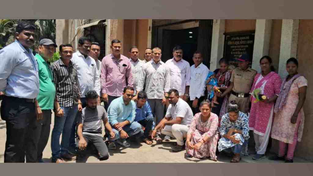 Six Month Old Baby Abducted, Baby Abducted from Madhya Pradesh, Baby Rescued from panvel, Kidnappers Arrested, Kidnappers Arrested from shahad, kalyan news, baby kidnapping, marathi news, kalyan news, panvel news, crime news,