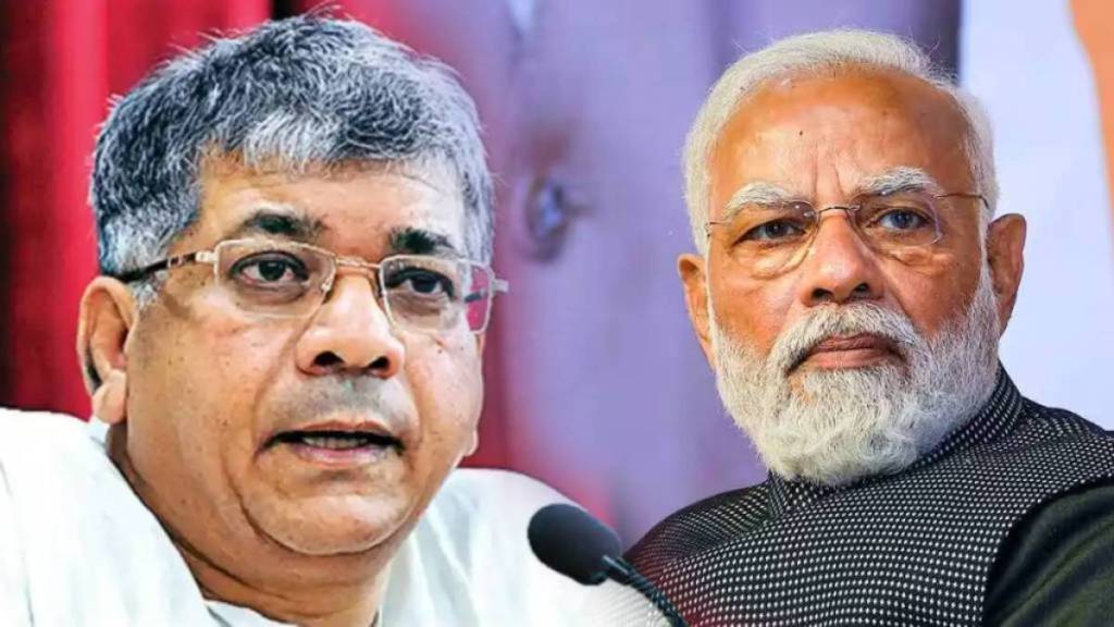 Prakash Ambedkar, Narendra Modi,