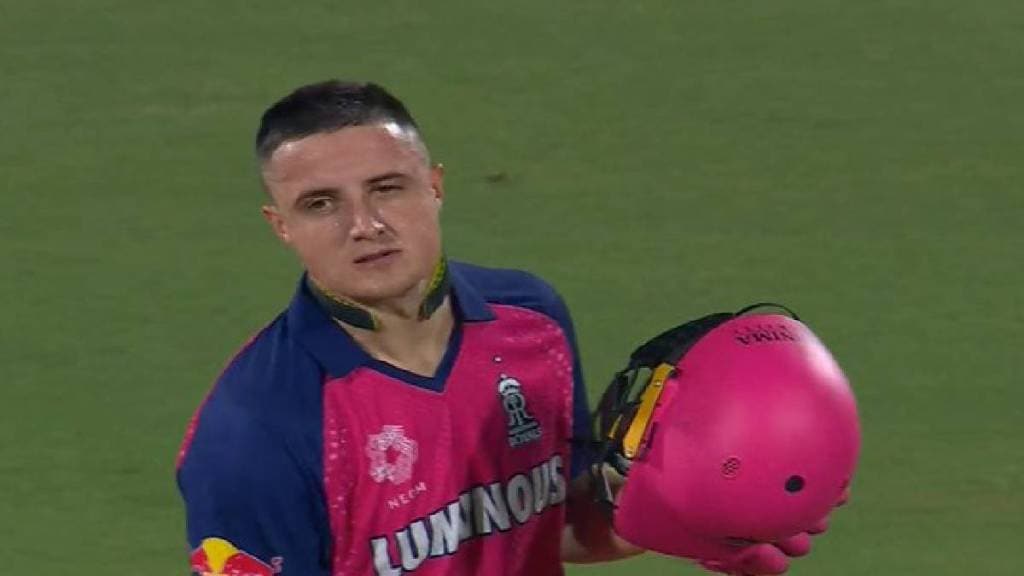 Tom Kohler Cadmore Wears Q Collar Band in RR vs PBKS Match