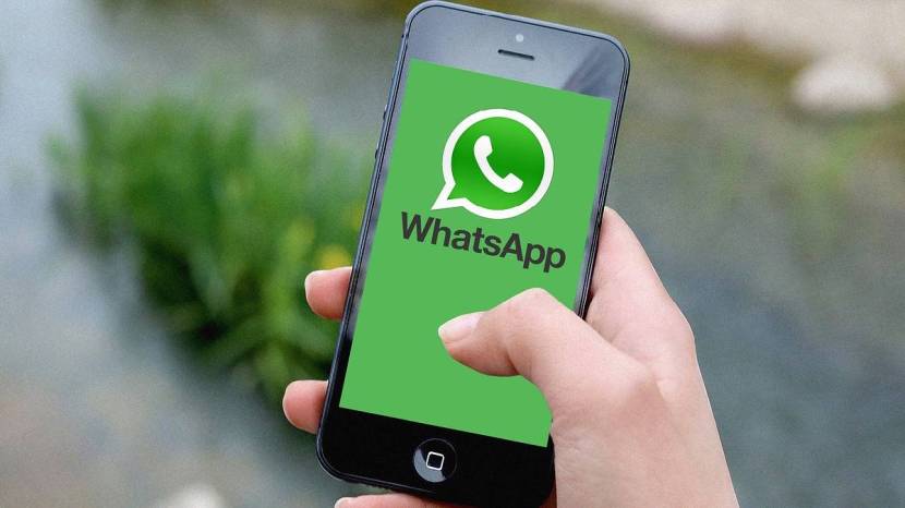 Here is how to share screen on WhatsApp Follow This Easy Steps and Share Screen With other Users on mobile