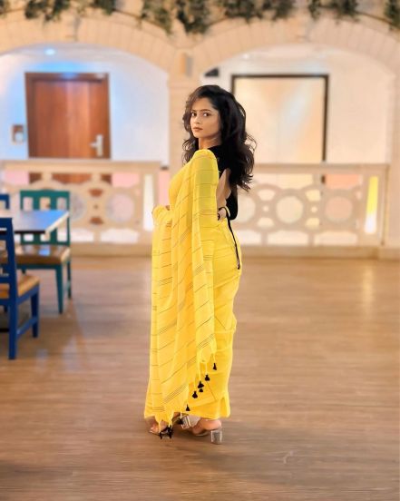 Shivali Parab Yellow Saree Look