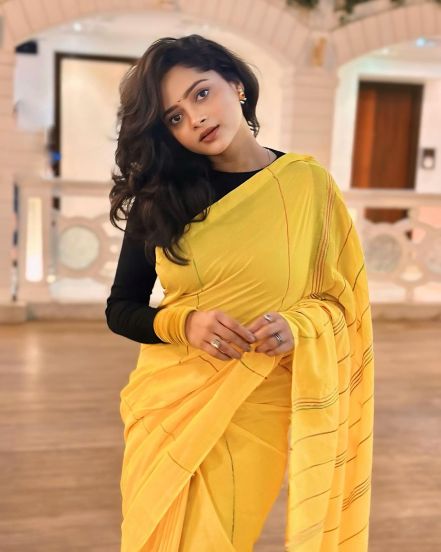 Shivali Parab Yellow Saree Look