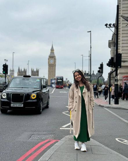 Shreya Bugde shared london vacation photos on social media