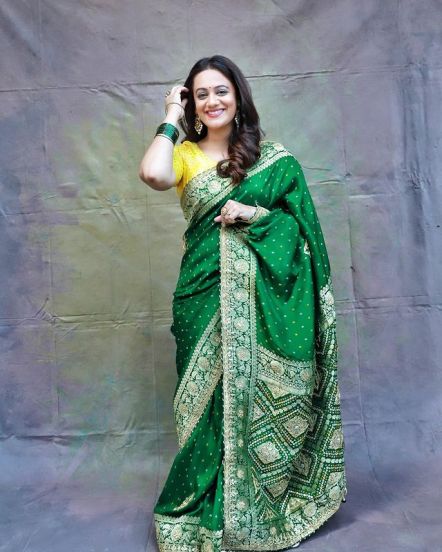 Spruha Joshi 