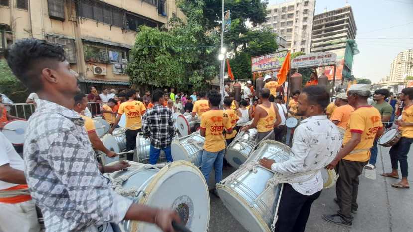 pm modi road show in mumbai 