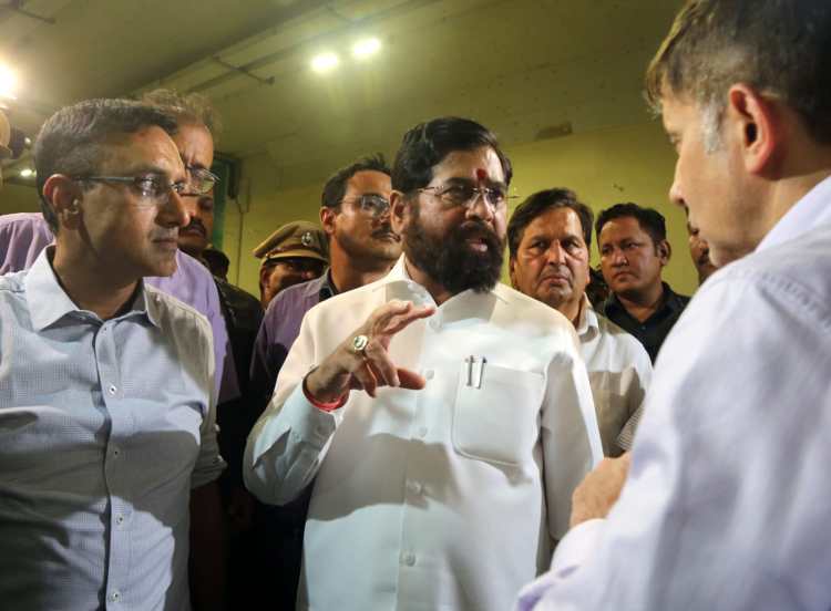 Chief Minister Eknath Shinde visit the actual spot of the leak of Mumbai Coastal Road at Mumbai 