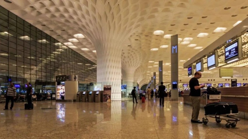 9 percent increase in the number of passengers at Mumbai airport Mumbai