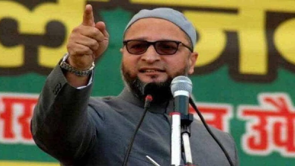 pune, aimim party, All India Majlis-e-Ittehadul Muslimeen, asaduddin owaisi, aimim president asaduddin Owaisi, asaduddin Owaisi in pune, asaduddin Owaisi public meeting pune,