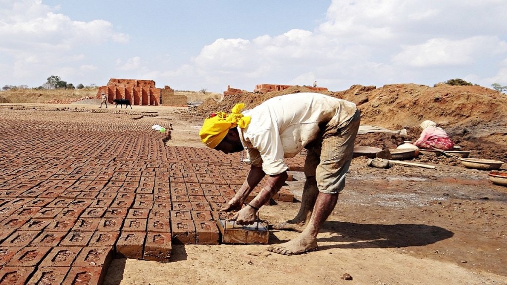 Akola, Brick kiln workers,