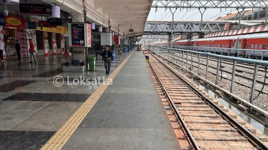 Mumbai csmt railway station, csmt railway block