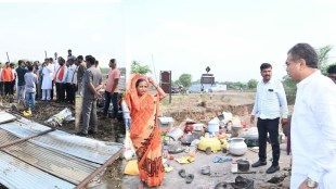 unseasonal rain with stormy winds lashed rural areas of dharashiv and tuljapur talukas